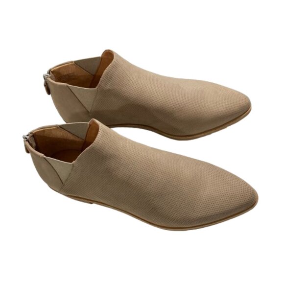 Kenneth Cole Gentle Souls Chelsea Booties NEW Perforated Tan Leather Zipper, 9.5 - Picture 2 of 10